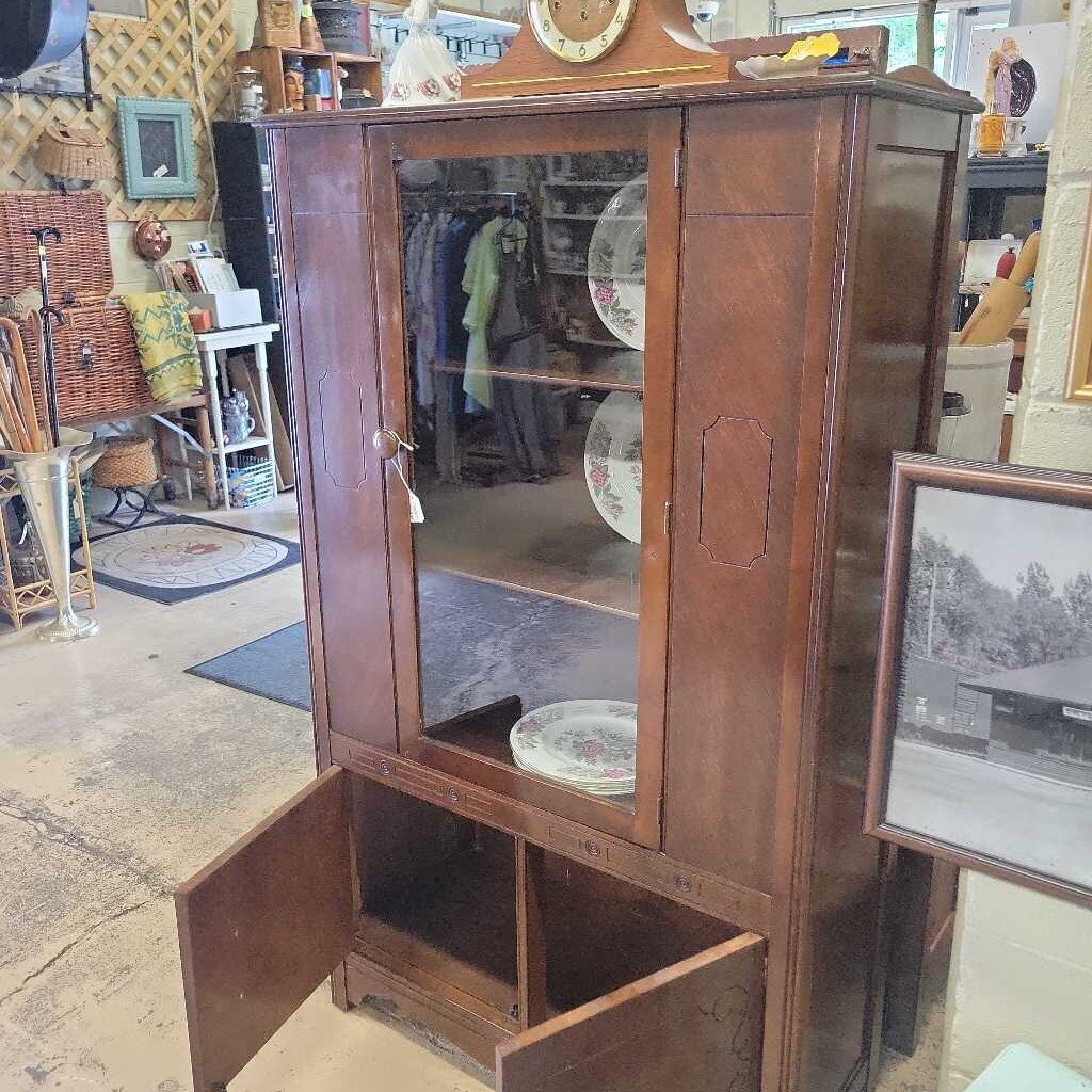 Circa 1920's-30's Cabinet (YVO) (607)