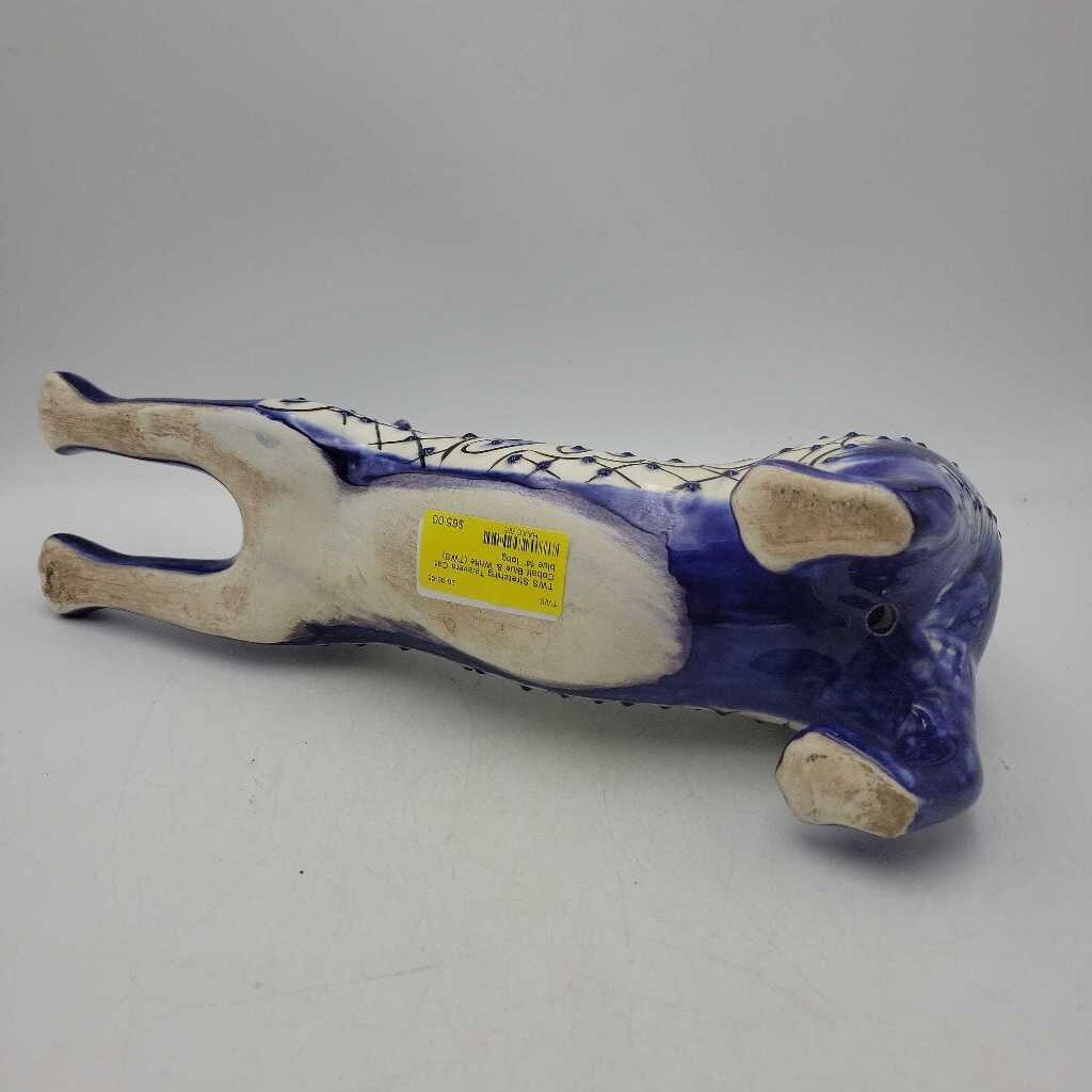 Stretching Talavera Cat, Cobalt Blue & White (TWS)