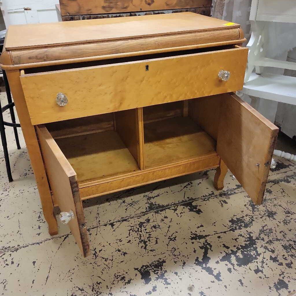 Small maple sideboard with glass knobs (RB)