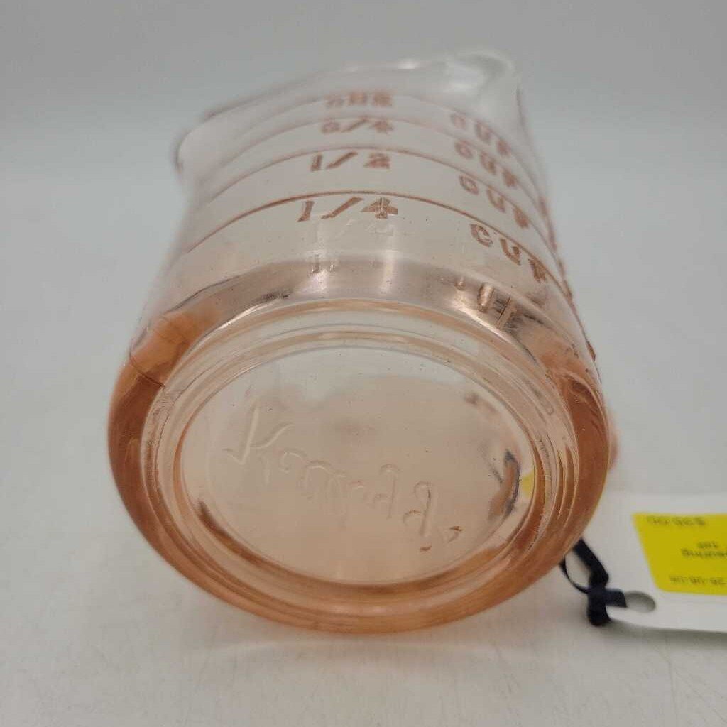 Kellogg's Pink Depression Glass Measuring Cup (JG44)