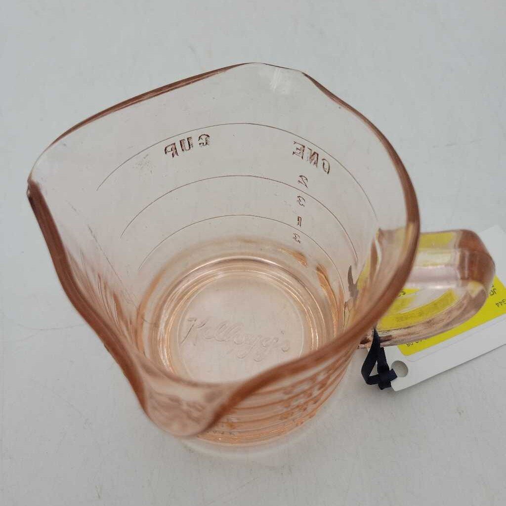 Kellogg's Pink Depression Glass Measuring Cup (JG44)