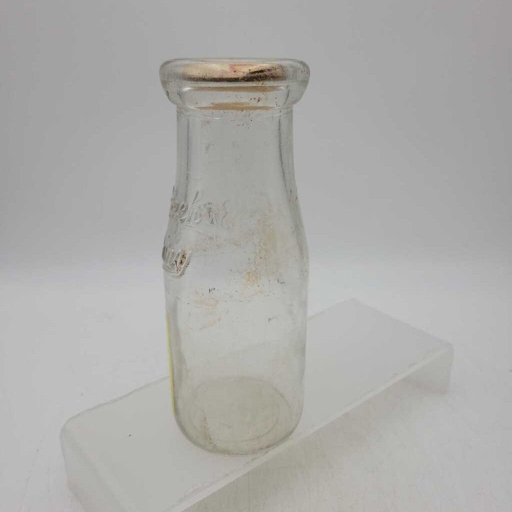 Stoney Creek Dairy Quart Milk bottle Dairy Bar(Jef)