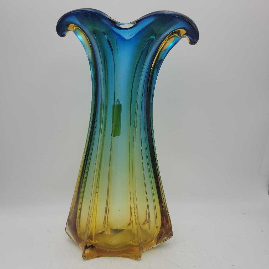 Large Art Glass vase MCM (DEB)