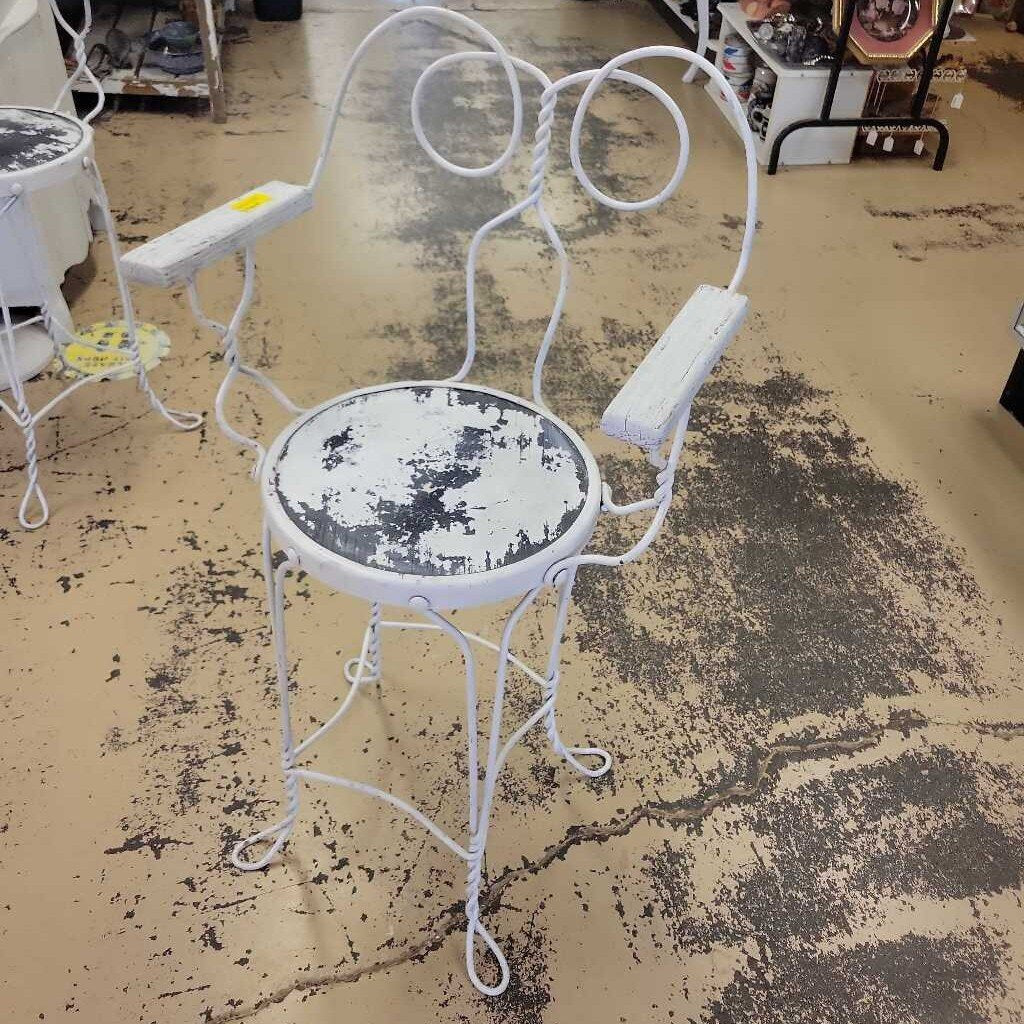 Metal Stool chair (RB)