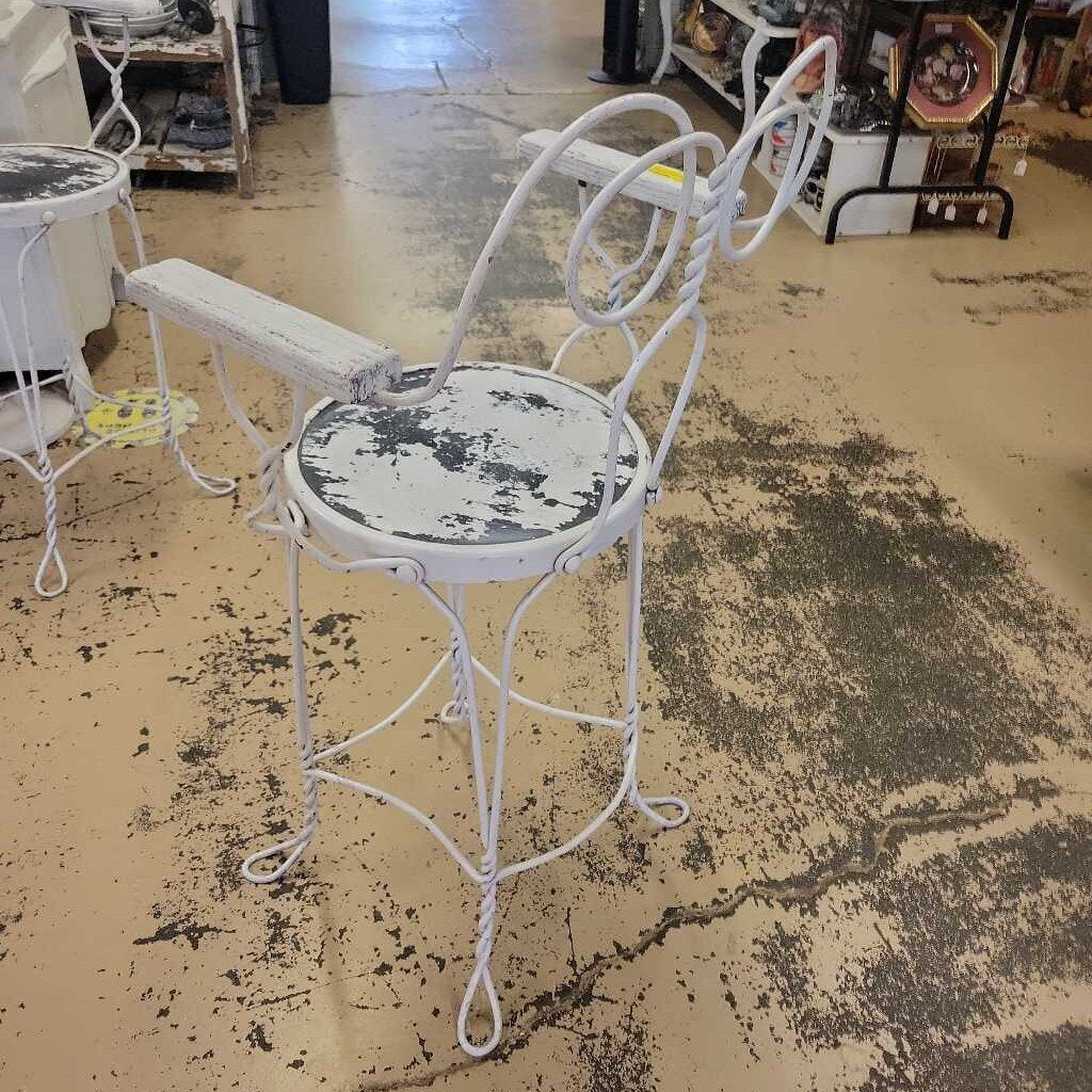 Metal Stool chair (RB)