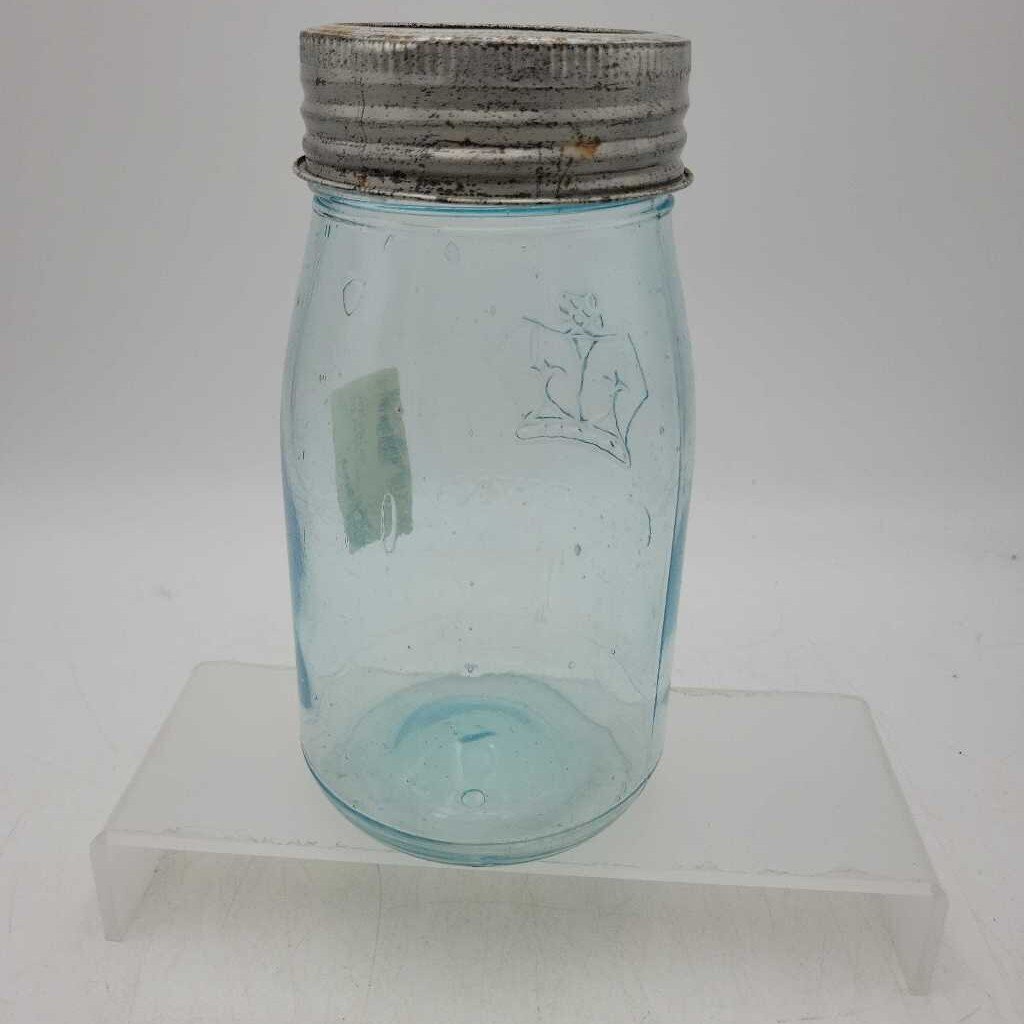 No Dot Crown Jar Quart (JAS)