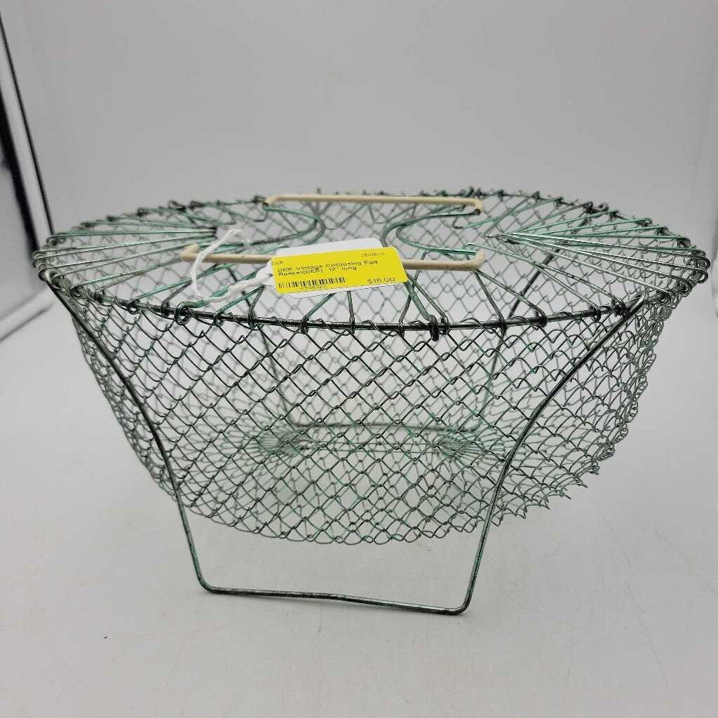 Vintage Collapsing Egg Basket(DER)