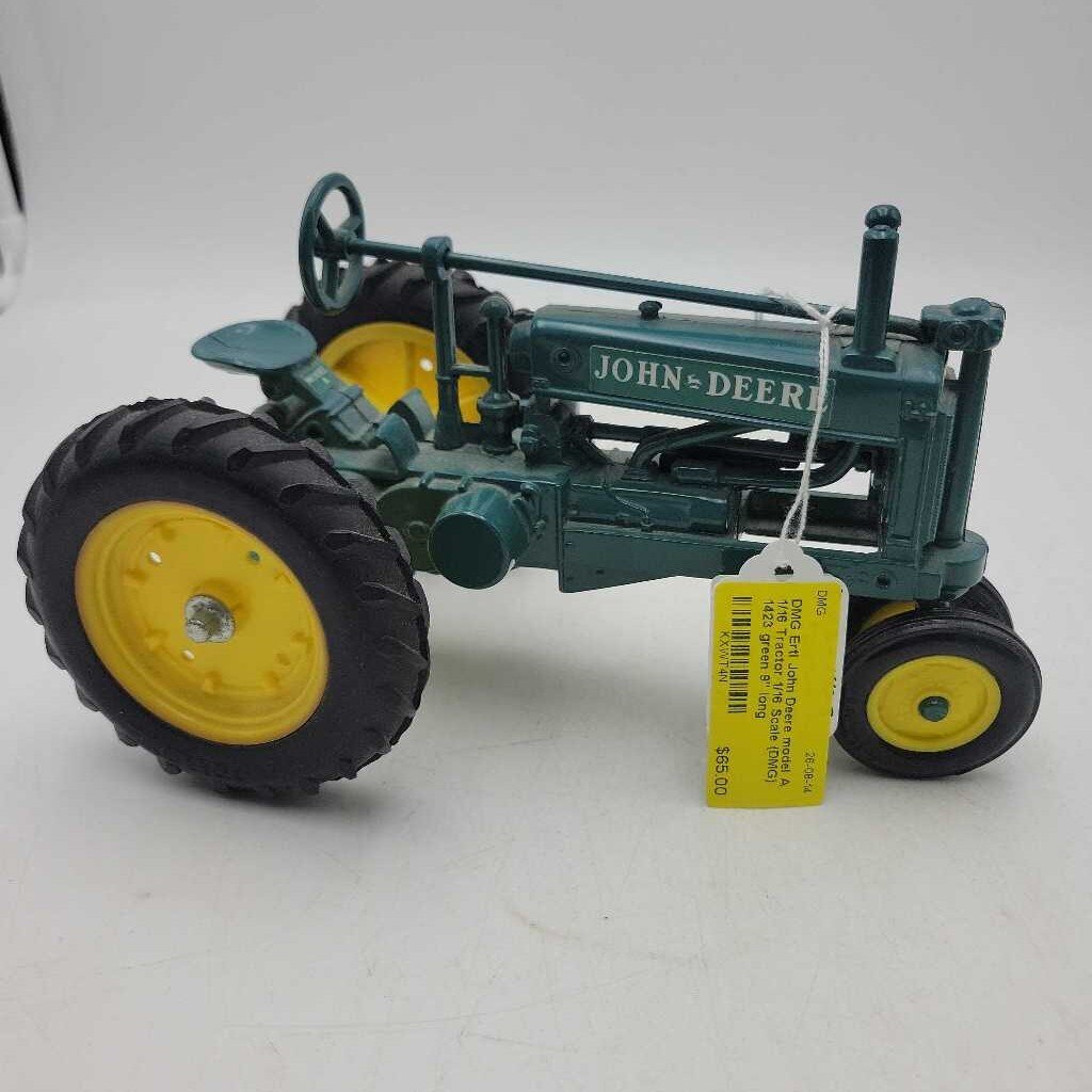 Ertl John Deere model A 1/16 Tractor 1/16 Scale (DMG) 1423