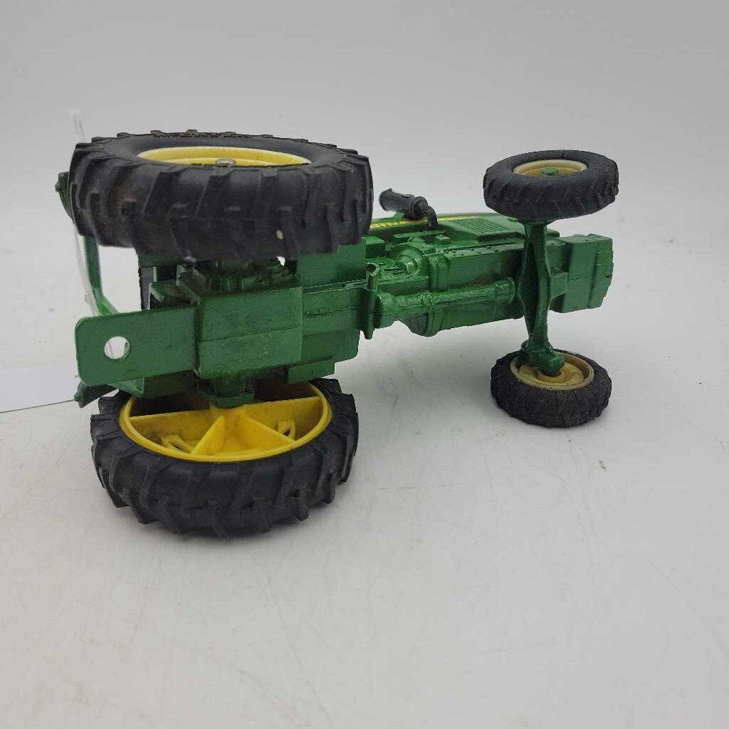 John Deere Tractor Model (RAE)