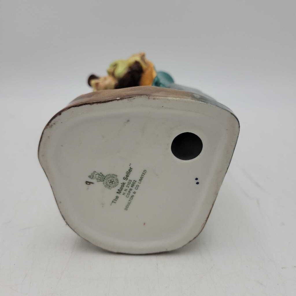 Royal Doulton "The Mask Seller " HN 2103 Figurine (YVO) 608