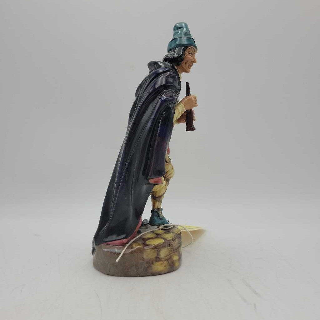 Royal Doulton Figurine "The Pied Piper " HN2102 (YVO) 608