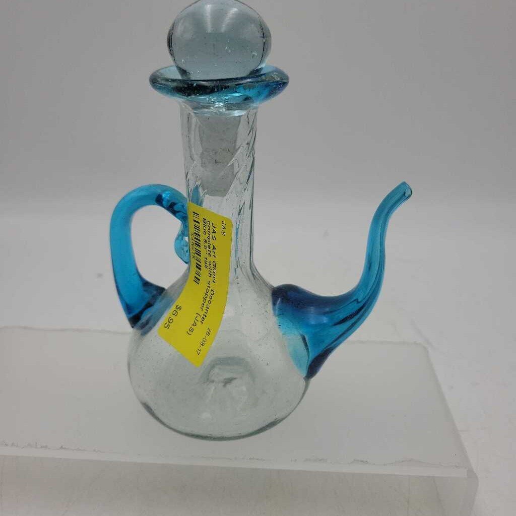 Art Glass Decanter complete with stopper (JAS)