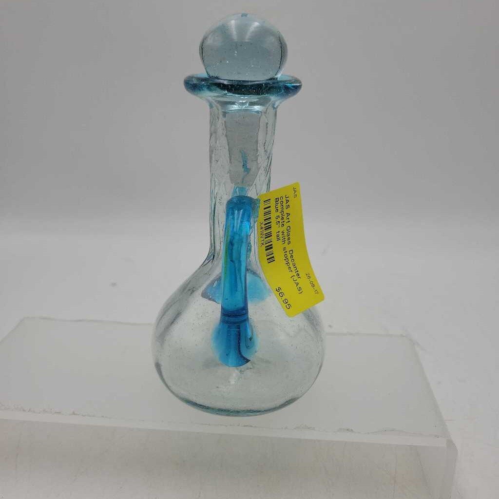 Art Glass Decanter complete with stopper (JAS)