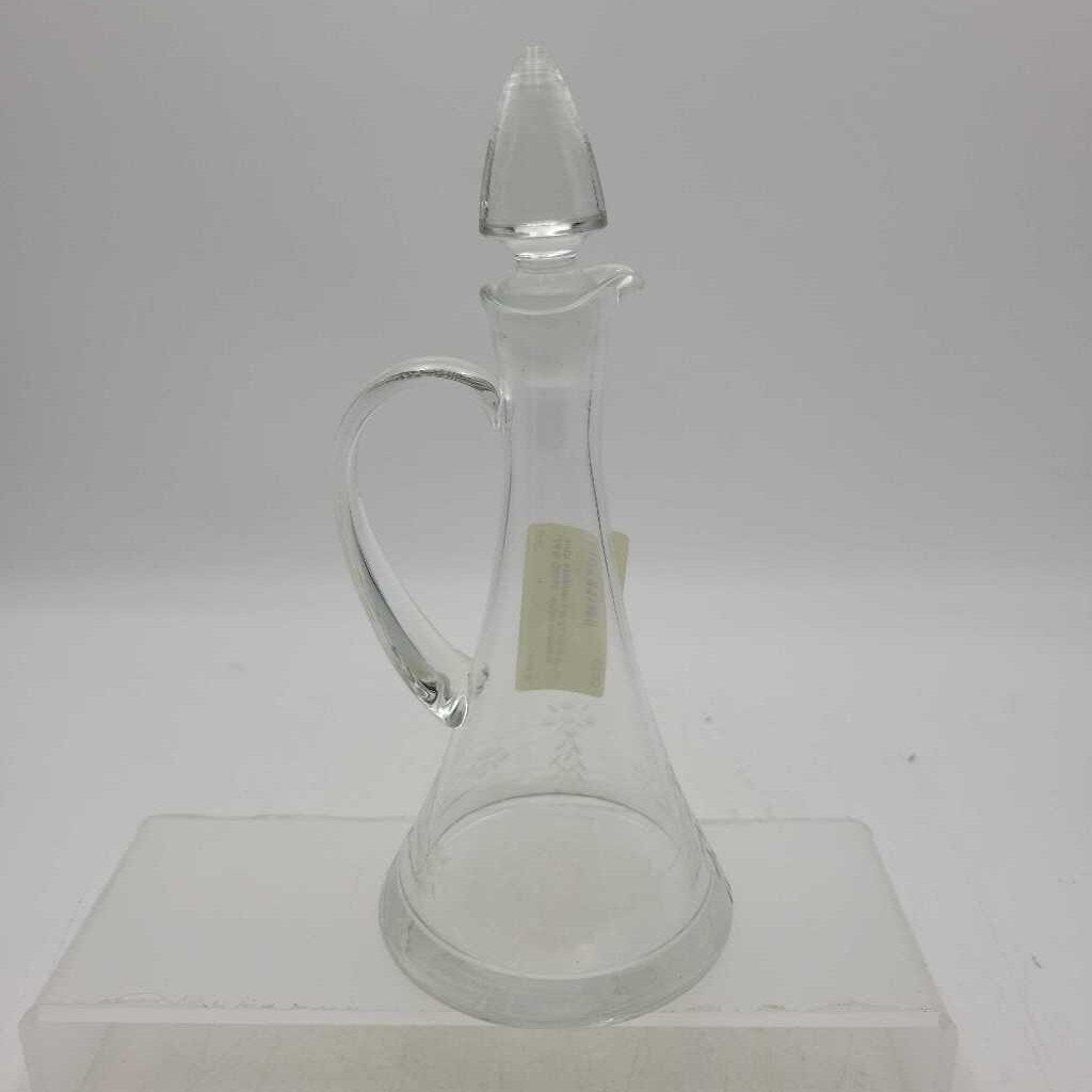 Glass cruet complete with stopper (JAS)
