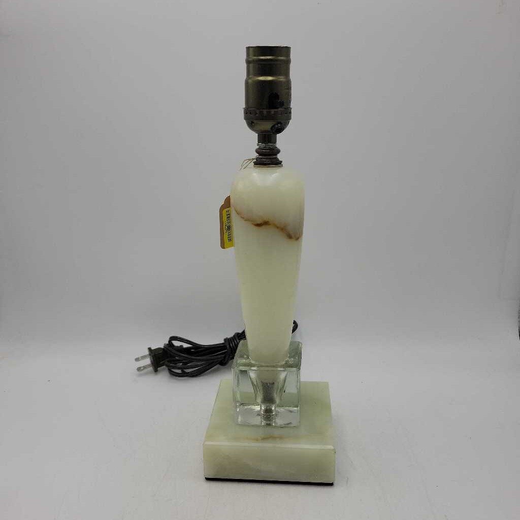 Vintage Alabaster Table Lamp (OH)