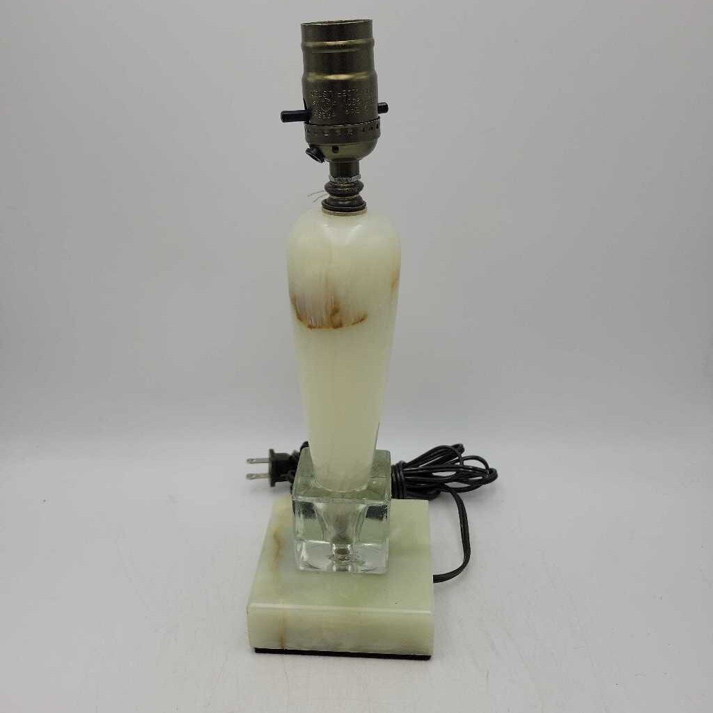 Vintage Alabaster Table Lamp (OH)