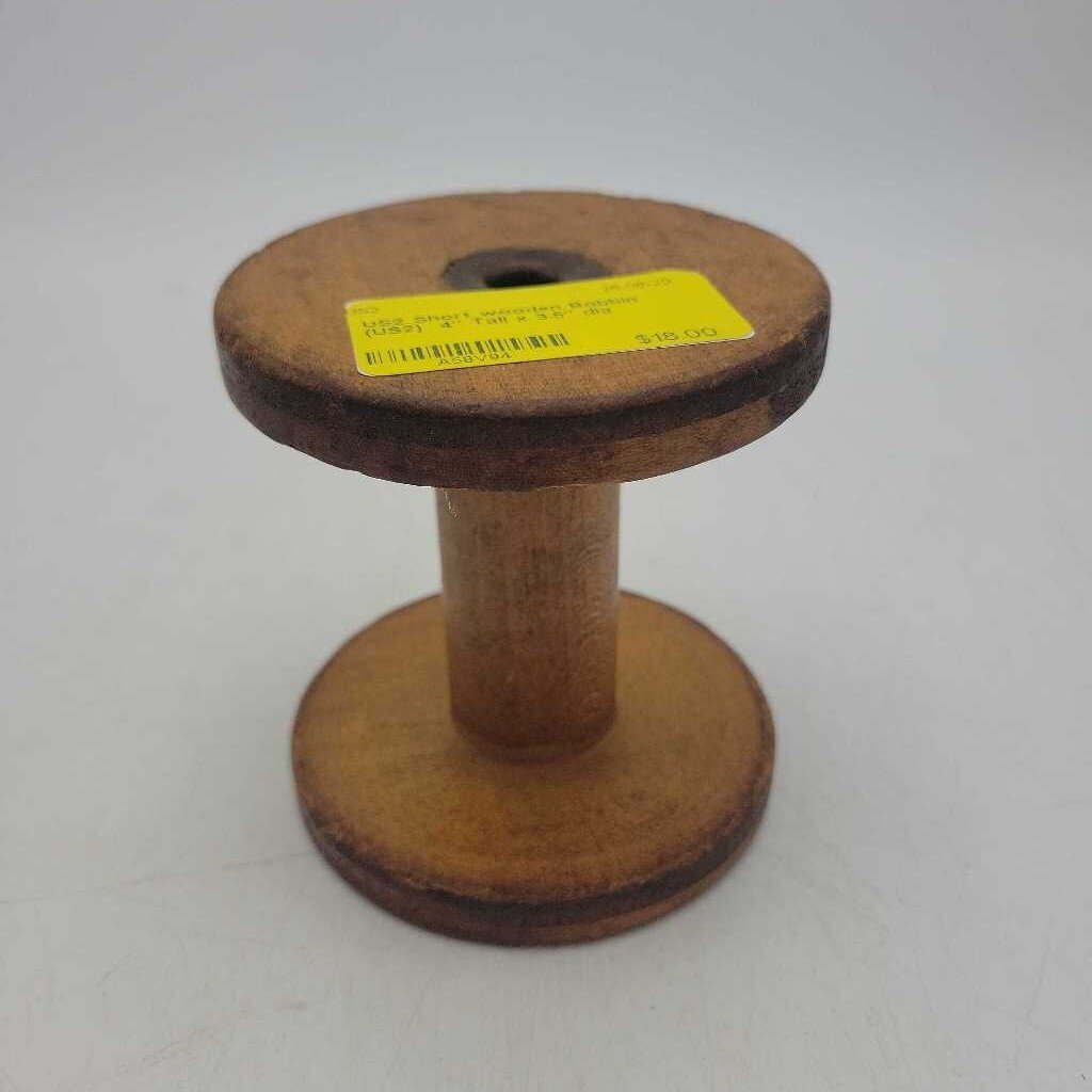 Short wooden Bobbin (US2)