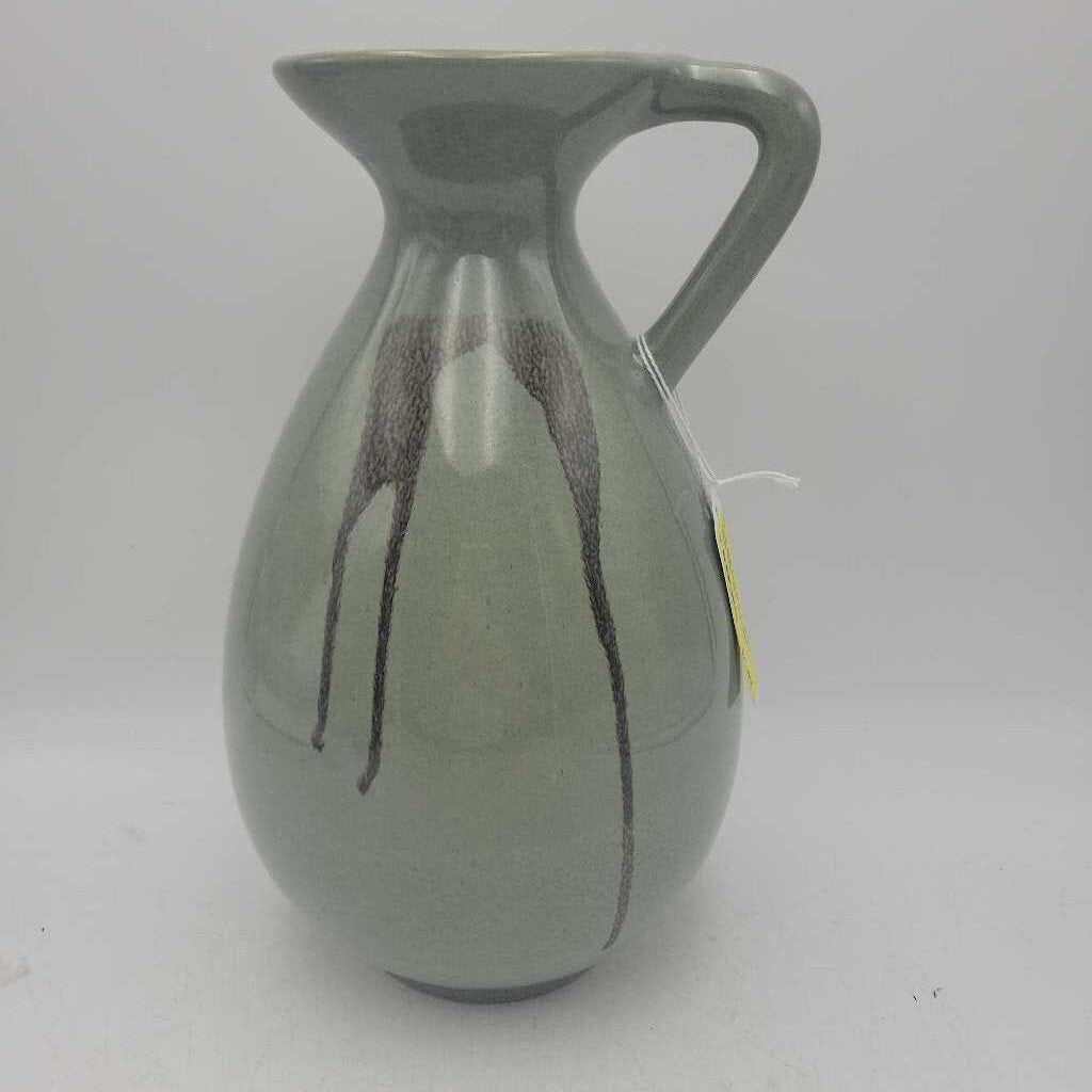 BMP Pitcher jug (DEB)