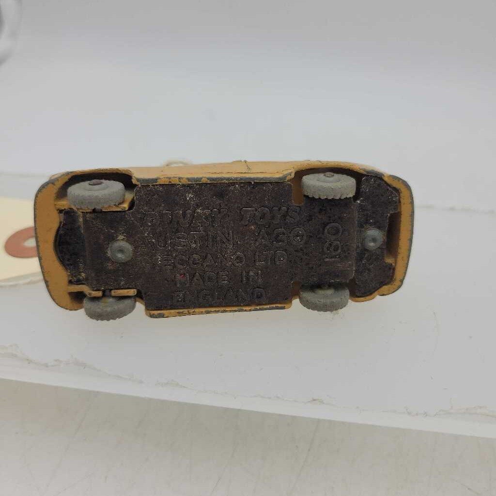 Dinky Austin A30 # 160 (YVO) 608