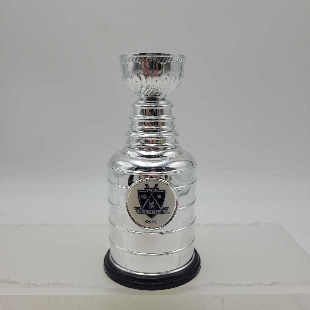 Labatt's Stanley Cup L A Kings (JAS)