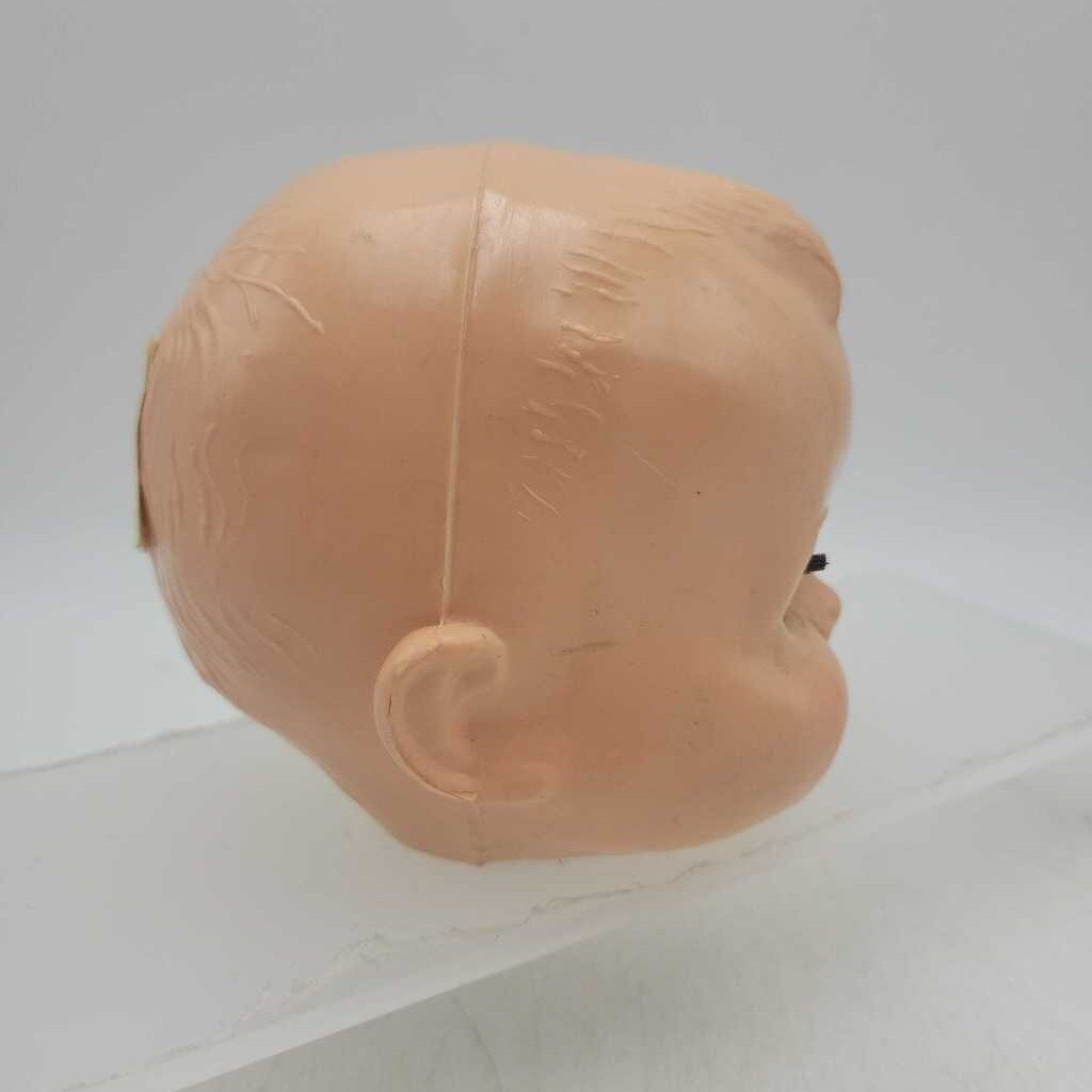 Doll Head (US2)