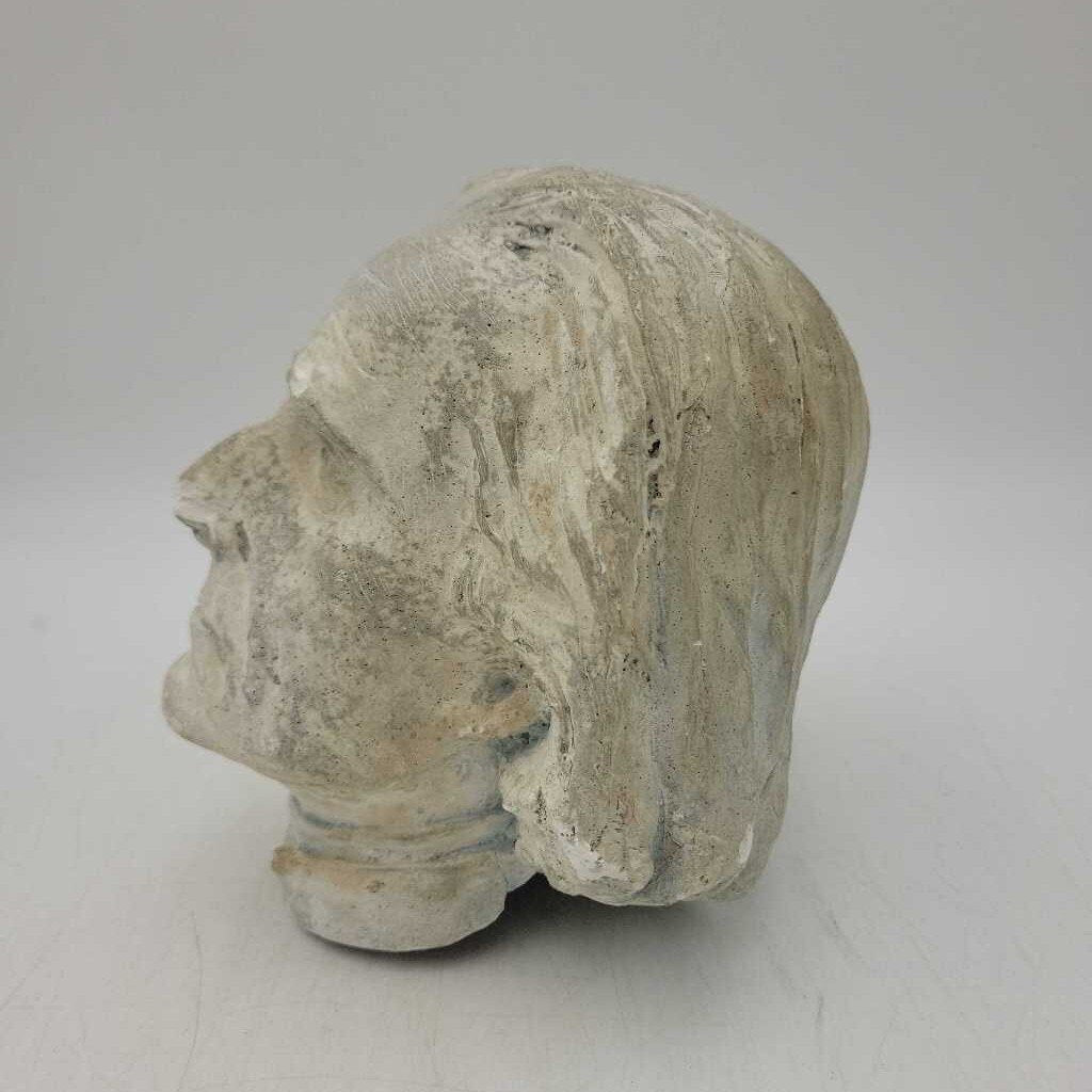 Plaster Head (US2)