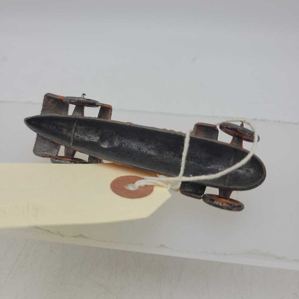 1932 Tootsietoy Car from the Speedway set (YVO)