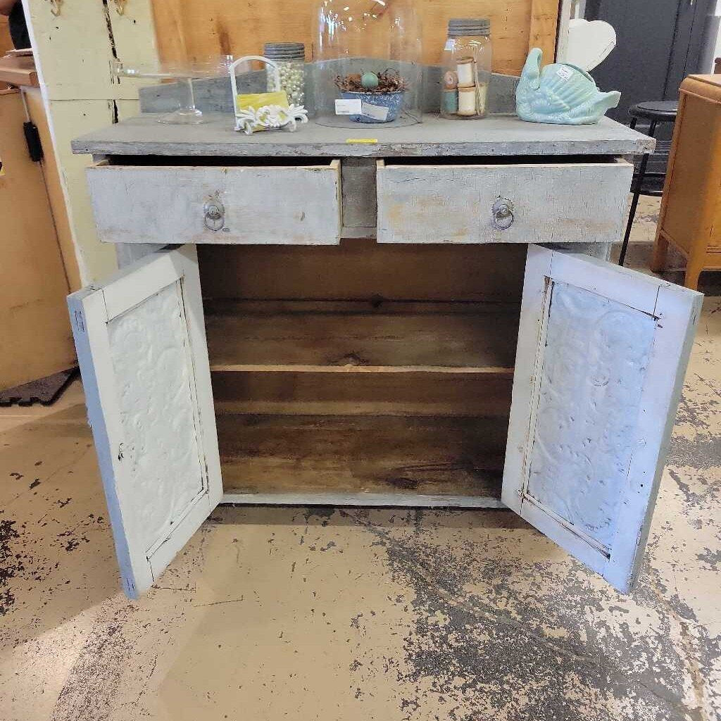 Cabinet from Quebec (RB)