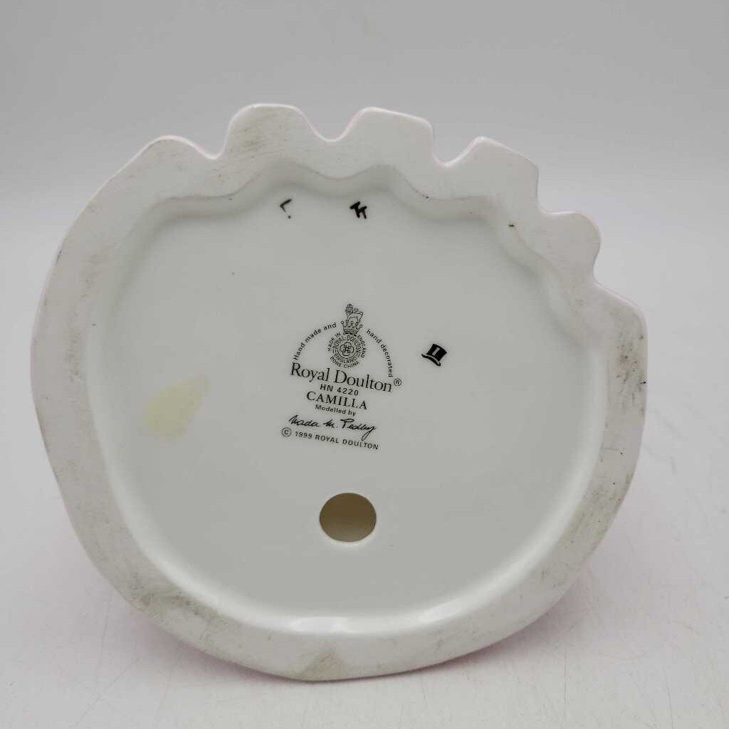 Royal Doulton Camilla HN4220 (JAS)