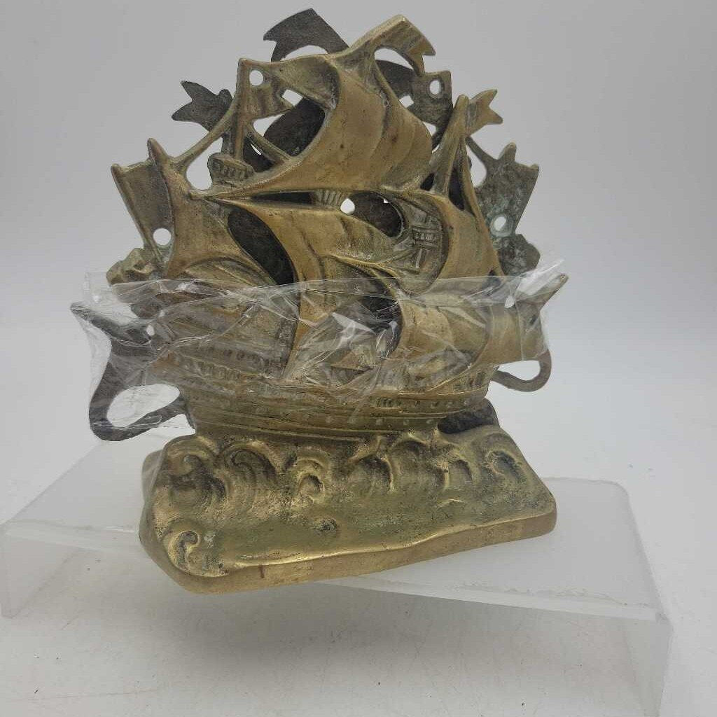 Pair Tall Ship Cast Bookends (CM1222)(COL)