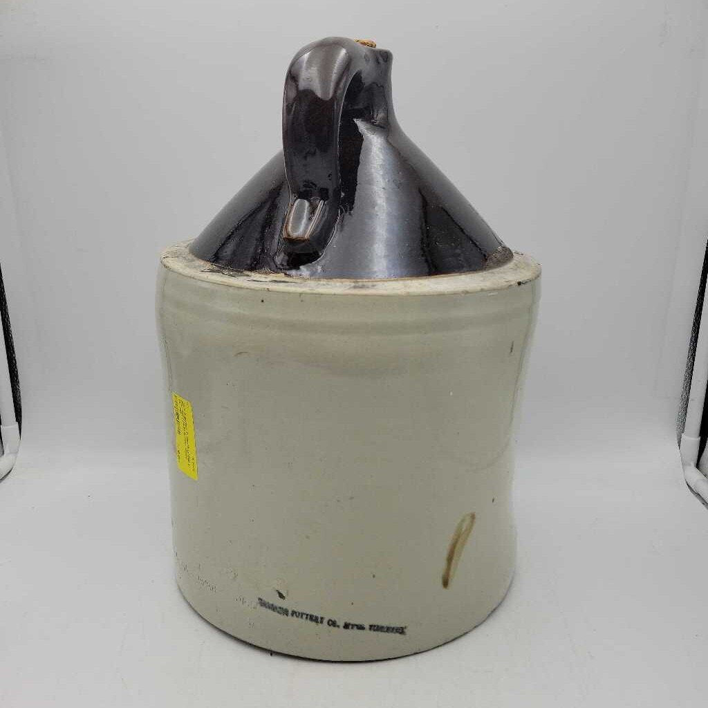 2 gallon Toronto pottery Co. Jug (JAS)