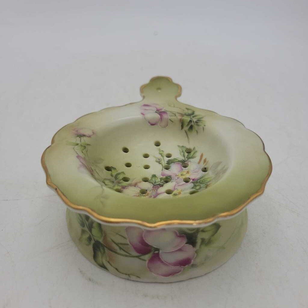 Vintage Nippon Painted Tea Strainer (YVO) (608)