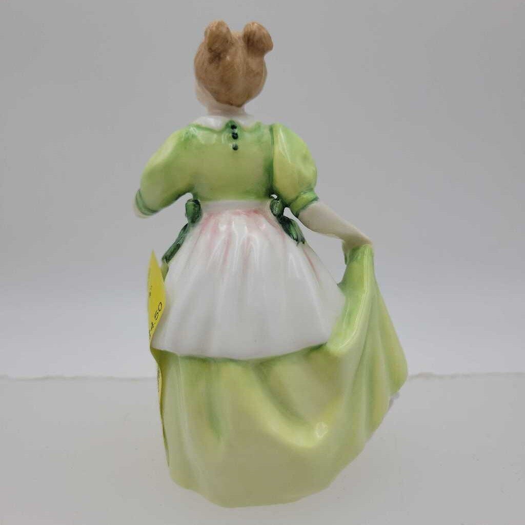 Royal Doulton Young Melody HN3654 (YVO) 609