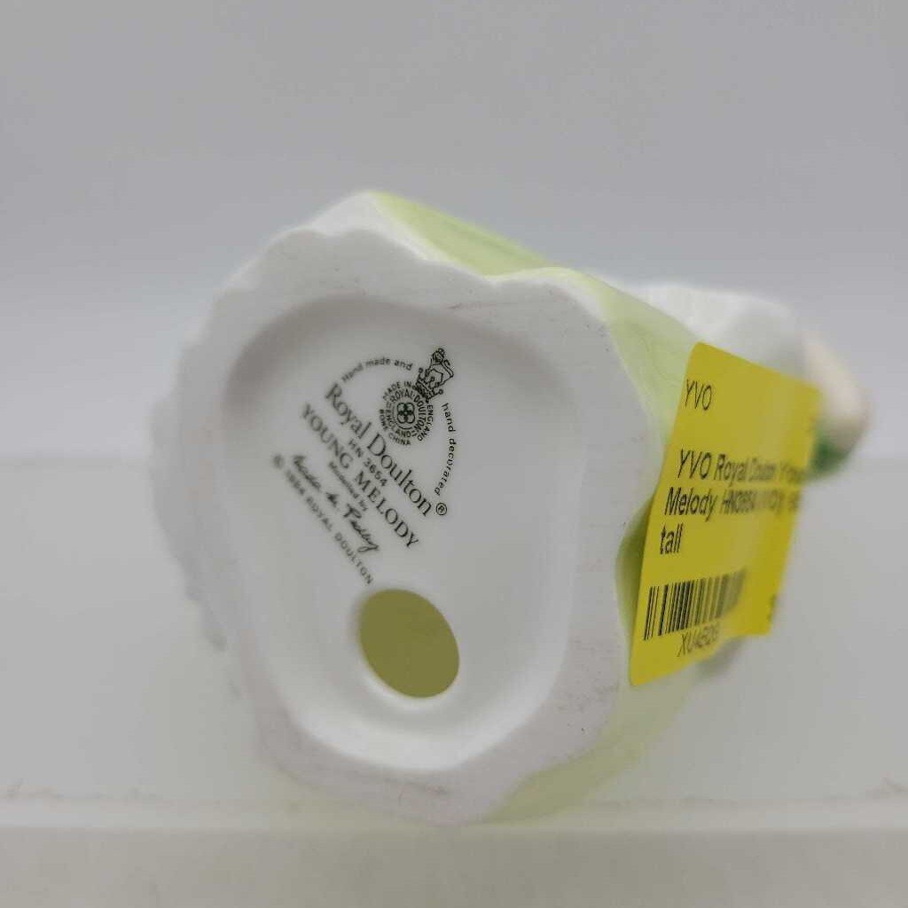 Royal Doulton Young Melody HN3654 (YVO) 609