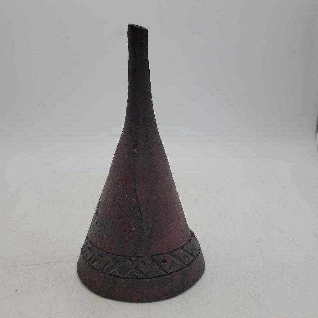 Six Nations Mohawk Teepee (Signed) (YVO) (609)