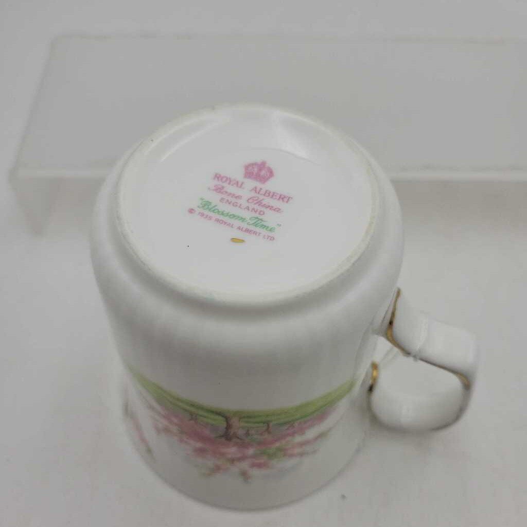 Royal Albert Blossom Time Mug (DEB)