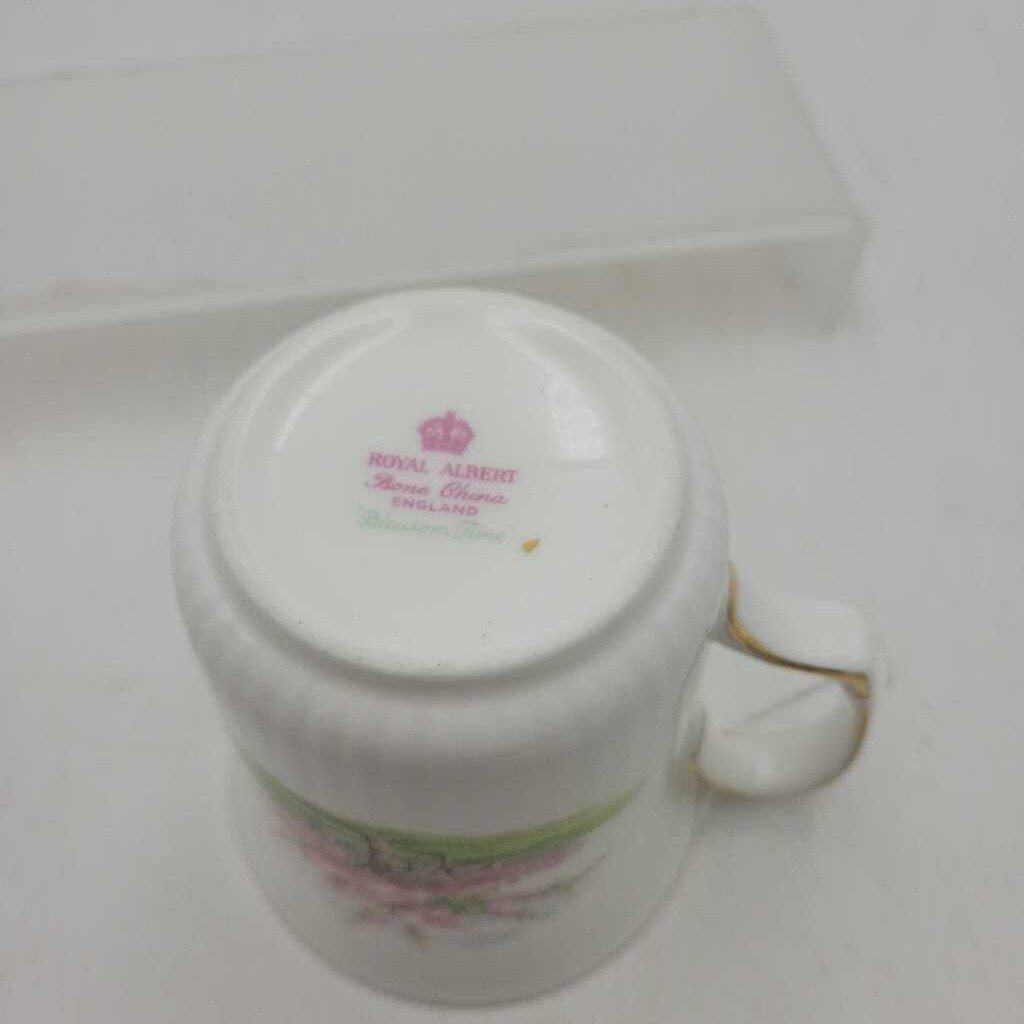Royal Albert Blossom Time Mug (DEB)