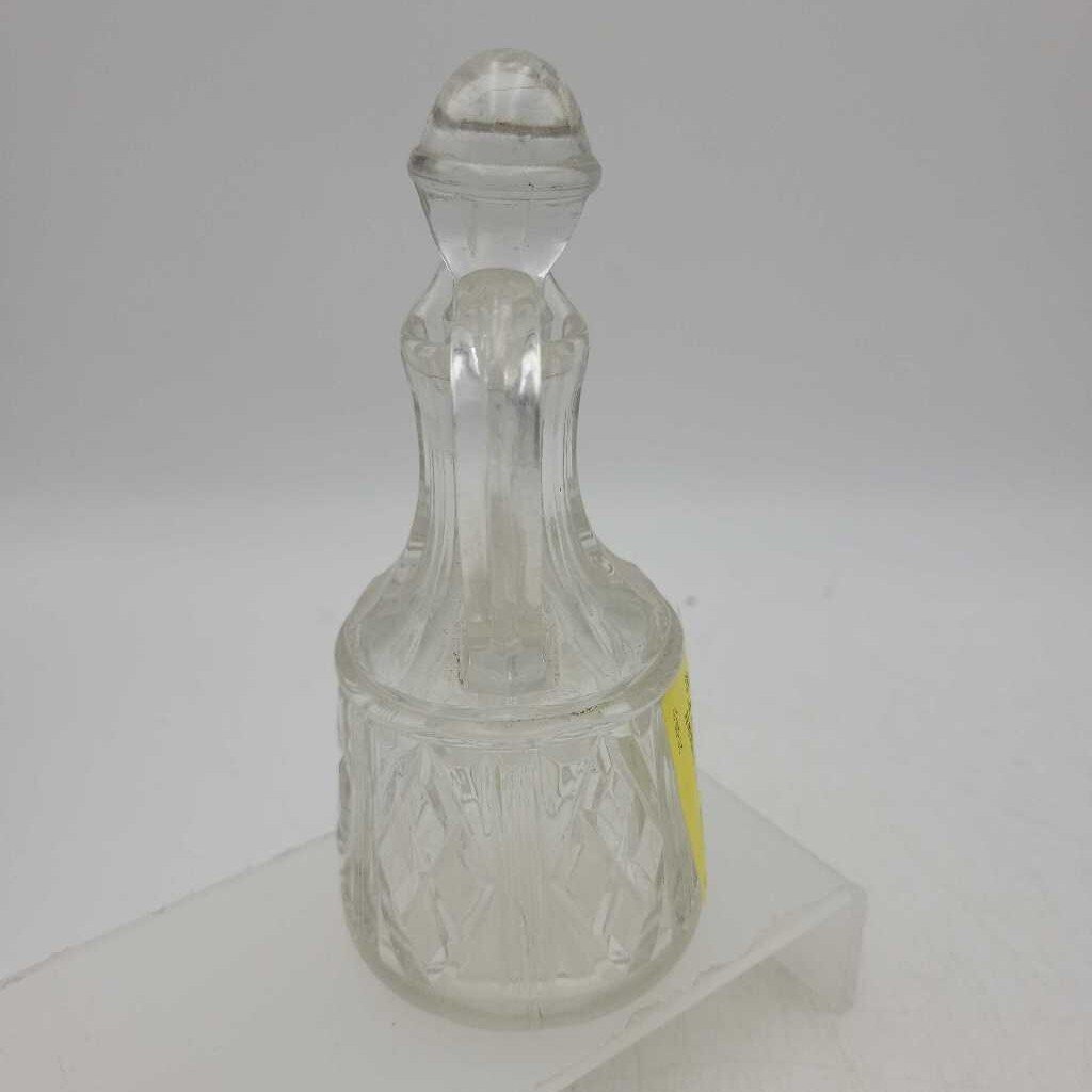 Glass cruet complete with stopper (JAS)