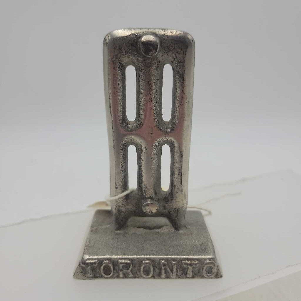 Gurney Toronto Hamilton Register paperweight (JAS)