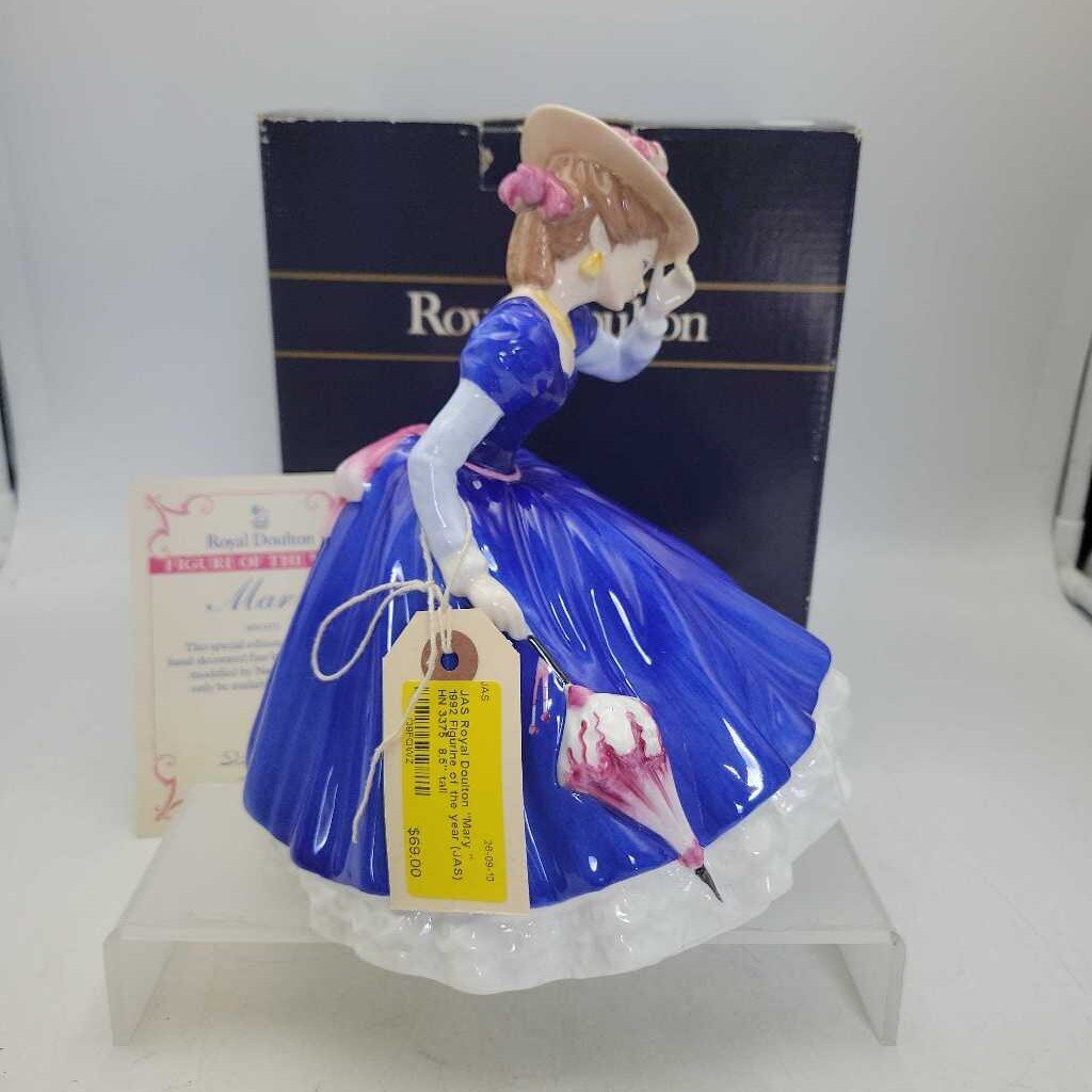 Royal Doulton "Mary " 1992 Figurine of the year (JAS) HN 3375