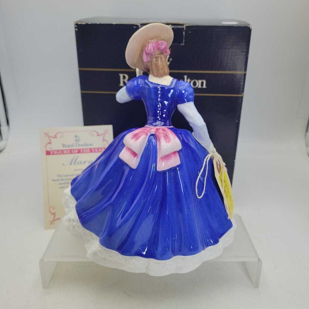 Royal Doulton "Mary " 1992 Figurine of the year (JAS) HN 3375