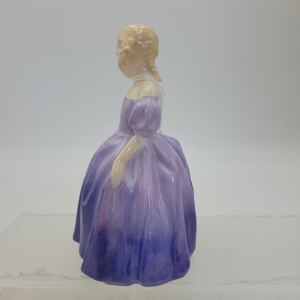 Royal Doulton "Marie " HN1370 (DEB)
