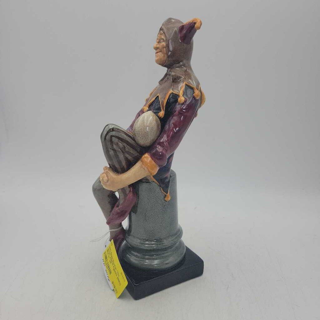 Royal Doulton "The Jester" HN2016 Figurine (DMG) 1534