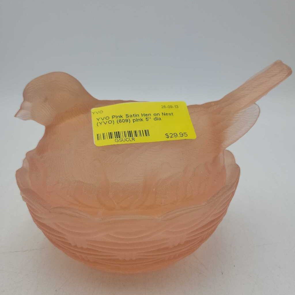 Pink Satin Hen on Nest small chipped on beak (YVO) (609)