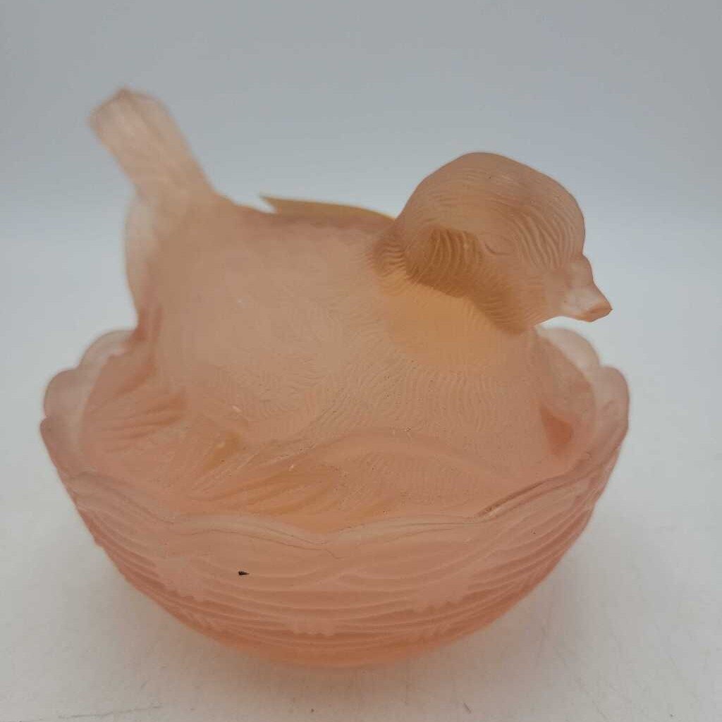 Pink Satin Hen on Nest small chipped on beak (YVO) (609)