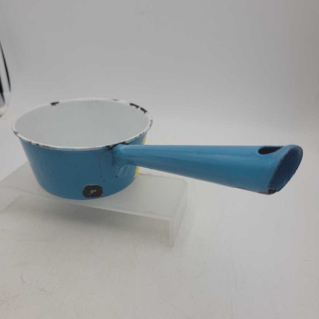 Blue & white porcelain Old enamel ware Pot (JAS)