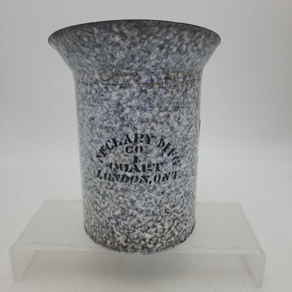 Rare Enamelled 1 Pint Measure (JAS)