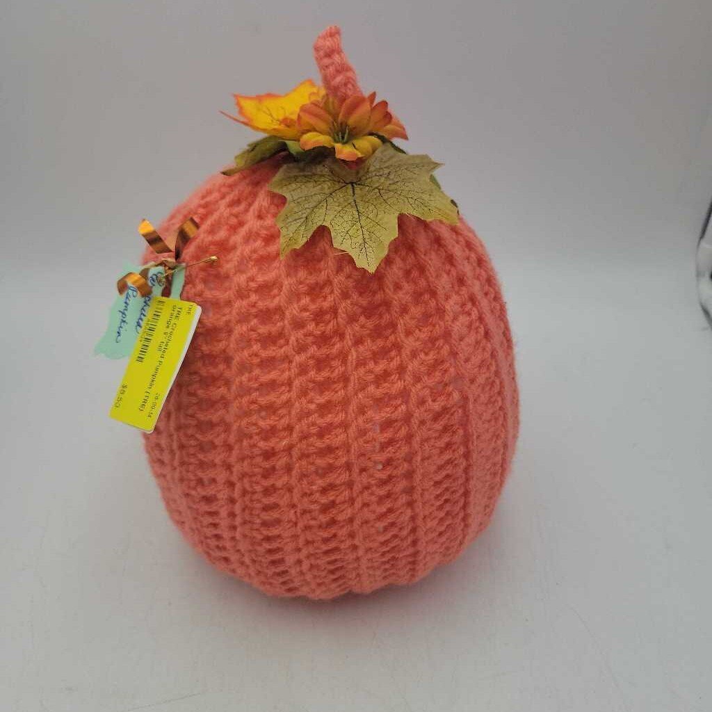 Crocheted Pumpkin (TRE)