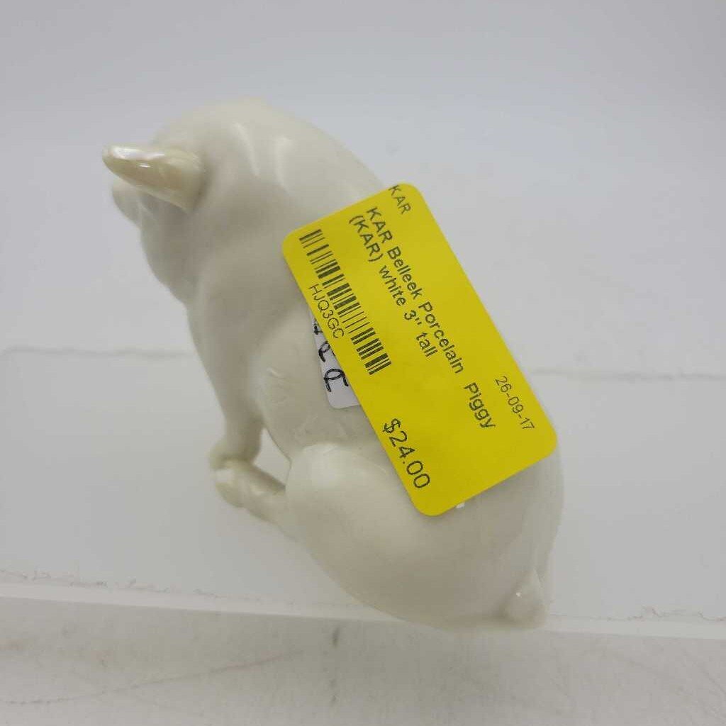 Belleek Porcelain Piggy (KAR)