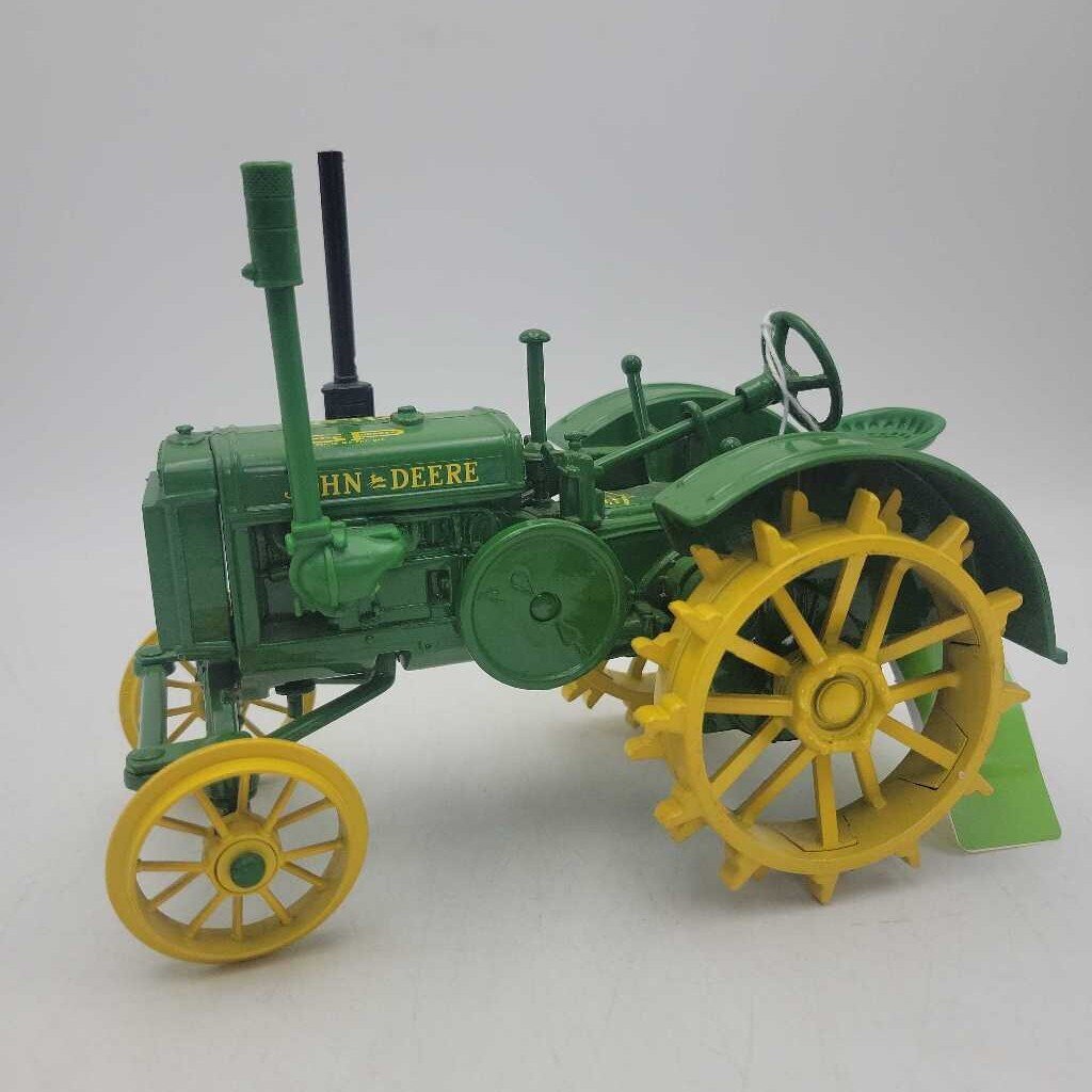 John Deere Tractor Model Steel Wheel (RAE)